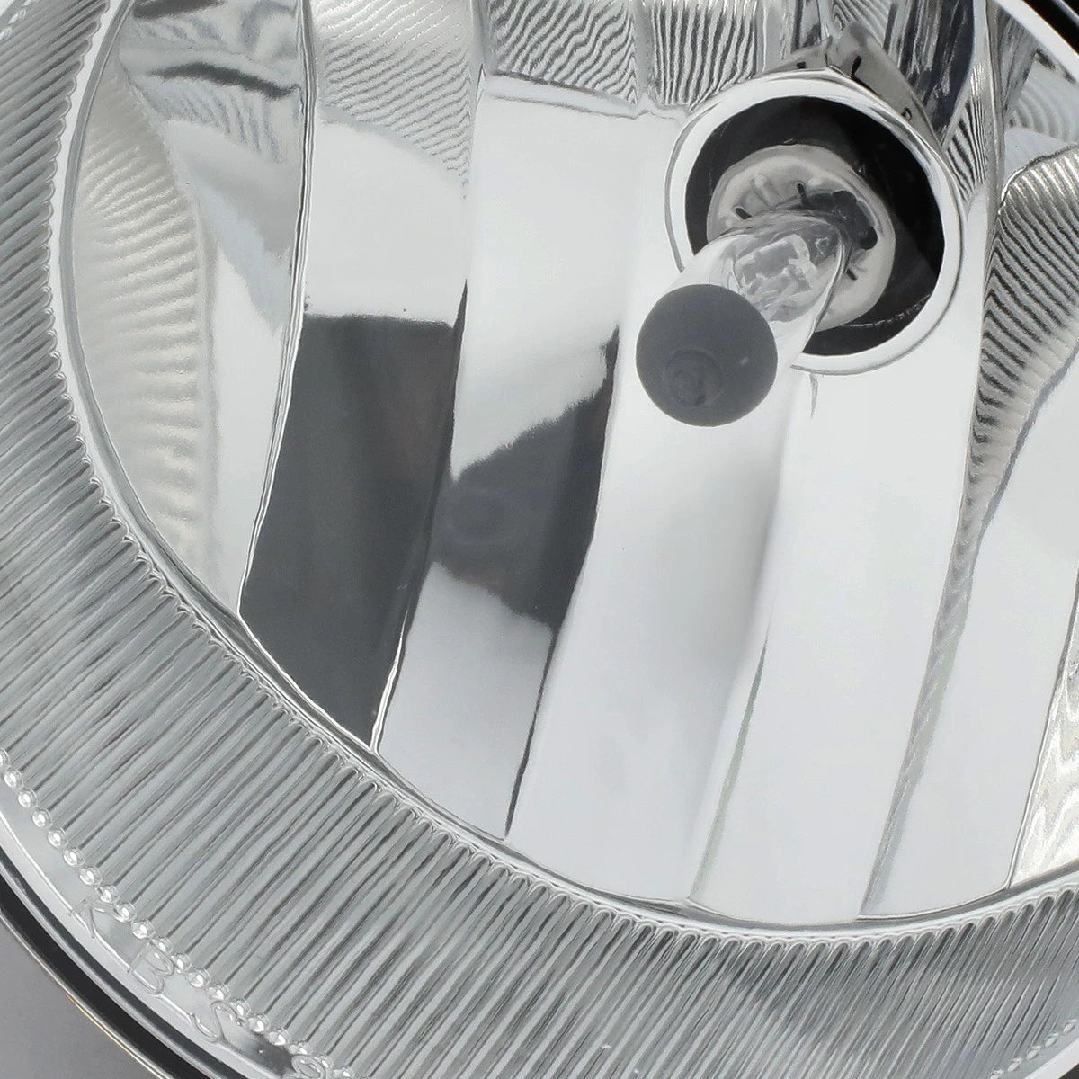 1Pc Left/Right OE Style Fog Light for Toyota Solara/Sequoia (2004–2016)