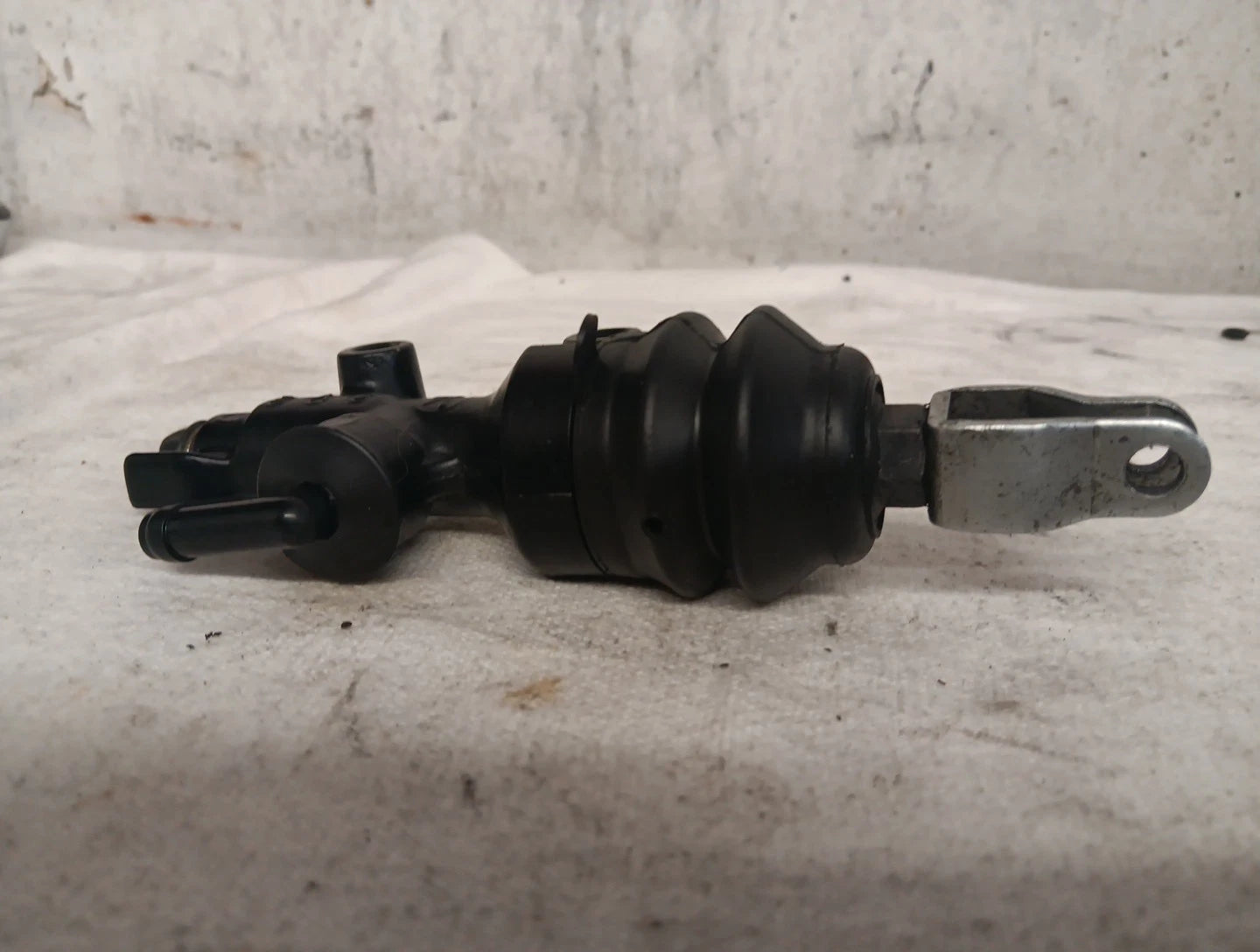 Rear Brake Master Cylinder for Harley-Davidson Big Twin (9606)