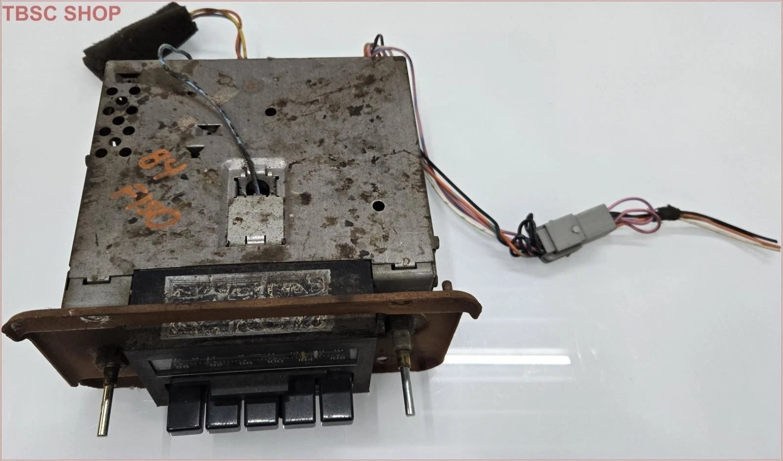 Radio Head Unit Receiver for Ford F150 F250 (1982–1984)