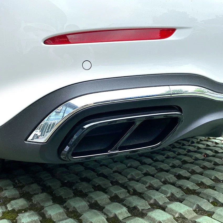 Black Exhaust Tip Trim Covers for Mercedes-Benz C-Class (2022–2025)