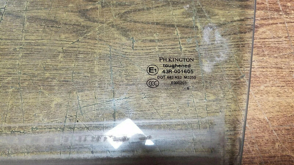 Front Driver Side Door Window Glass for Jaguar S-Type (2003–2008)