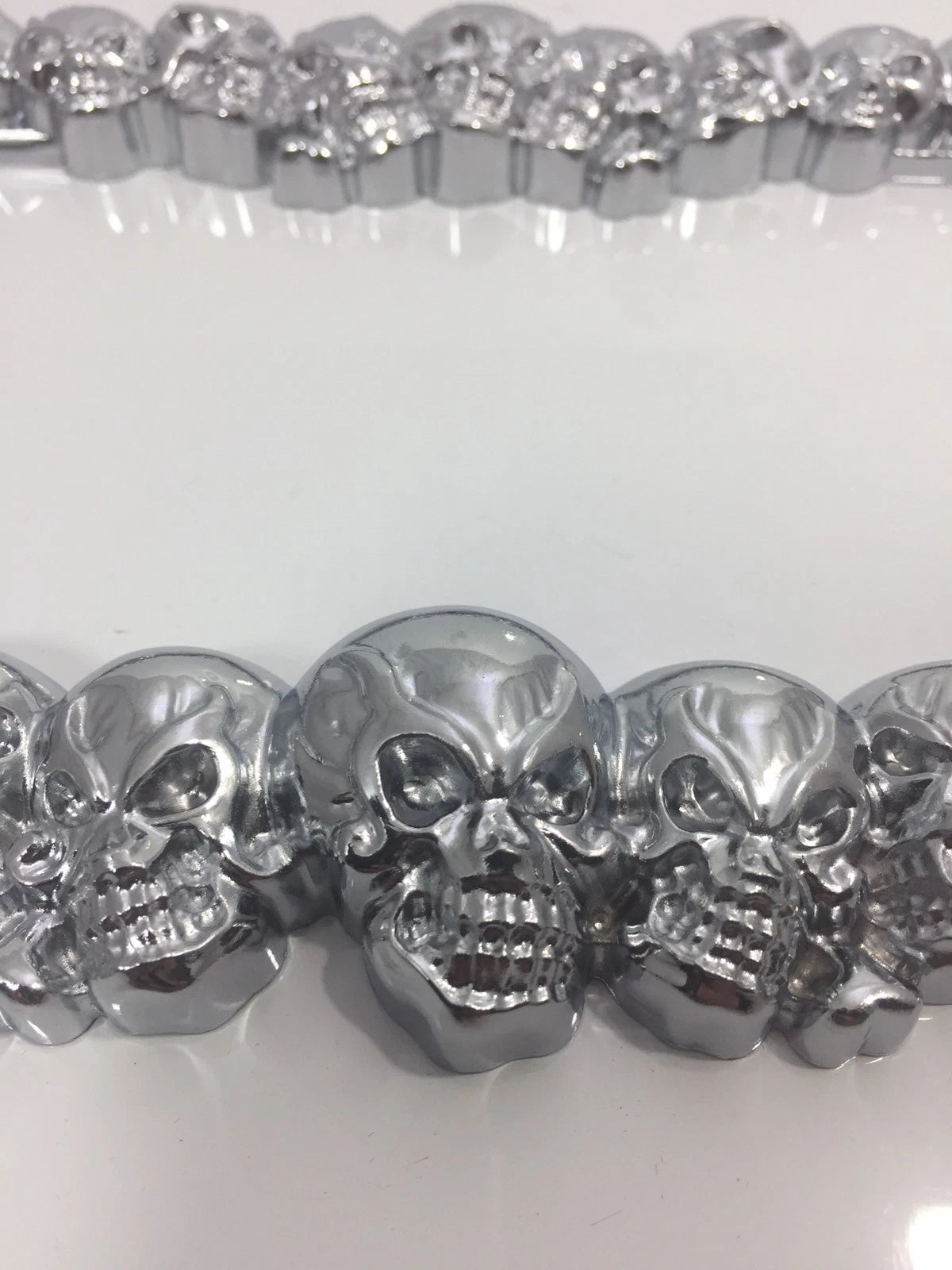 License Plate Frame Holder for Harley Davidson Chrome Skull Metal (Universal)