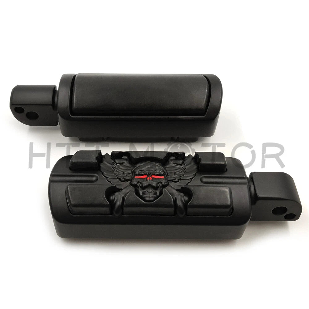Pirate Skull Footpeg Peg for Harley Softail Fat Boy FLFB, Fat Bob (2018–Present)