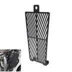 Oil Cooler Radiator Grille Mesh Cover for Harley Softail Low Rider Fat Boy (2018–2024)