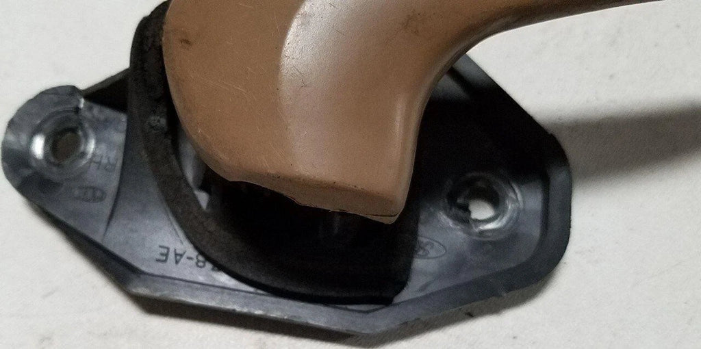 Door Handle RH for Lincoln Mark VIII (1993–1998) Tan