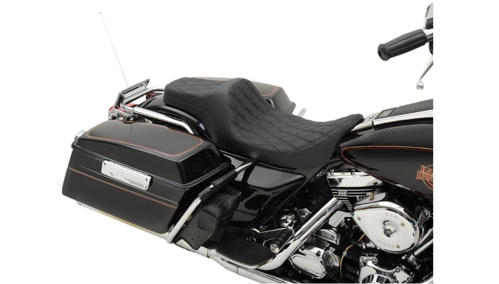 Predator III Diamond Stitch Seat for Harley Touring (1997–2007)