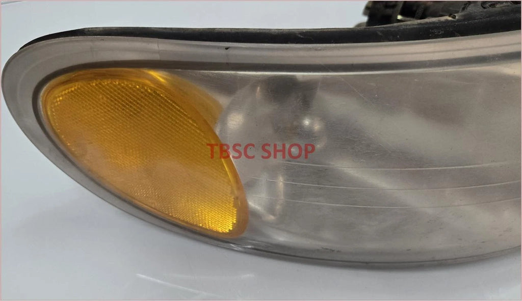 Headlight Assembly for Lincoln Continental (1998–2002) RH Passenger