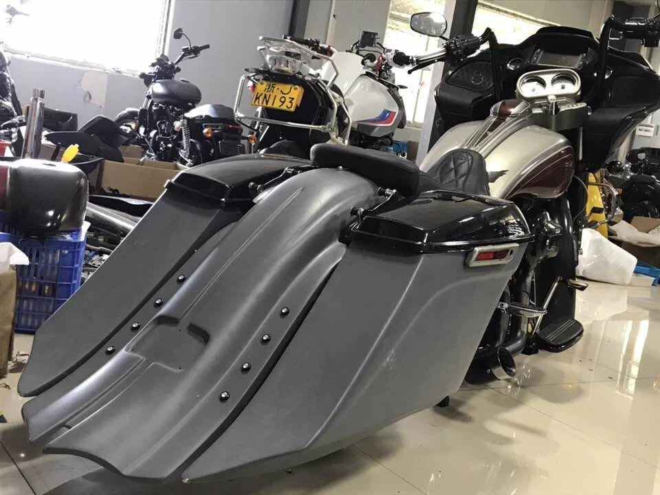 Stretched Saddlebags & Rear Fender for Harley Touring Bagger (2014–2024)
