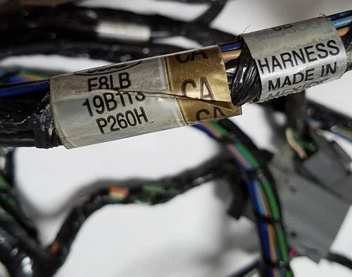 Audio CD Changer Wire Harness for Lincoln Mark VIII (1997–1998)