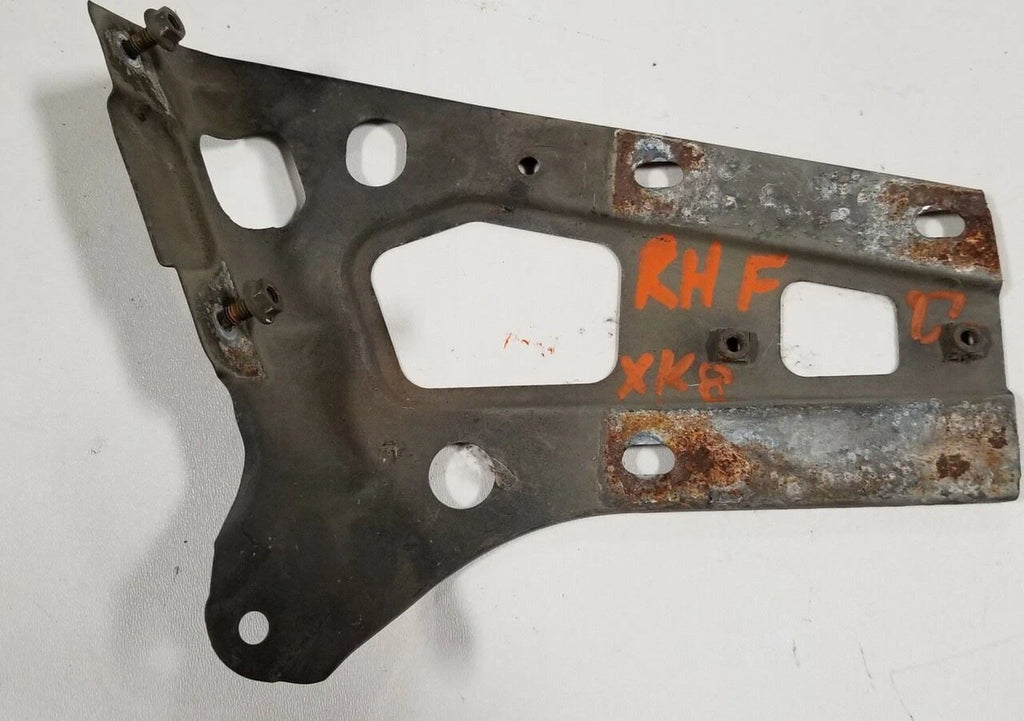 Fender Extension Bracket RH for Jaguar XK8 XKR (1997–2006)