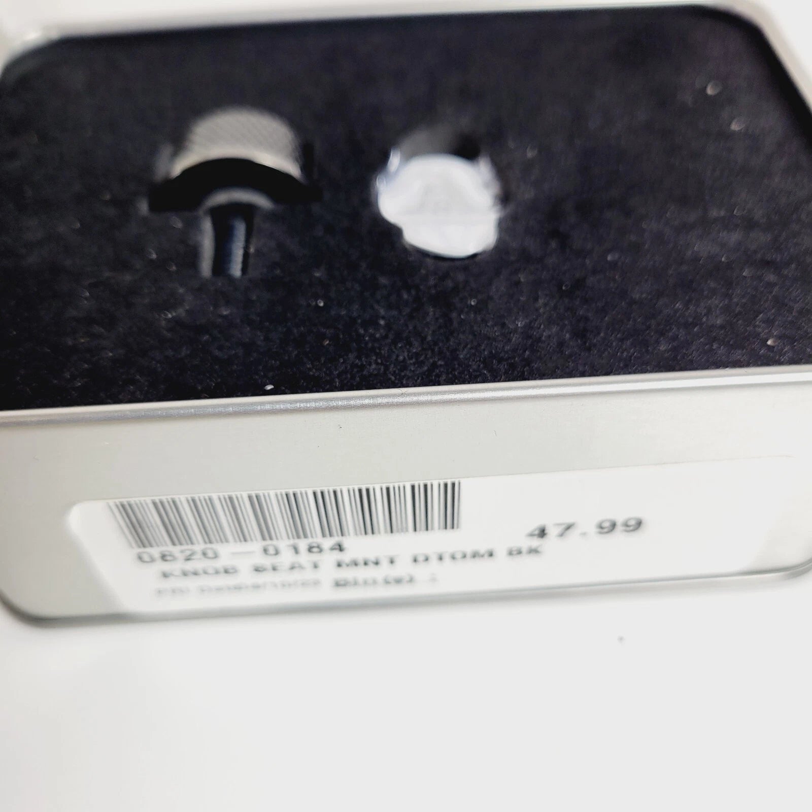 Seat Screw Knob for Figurati Designs Touring (Black Don't Tread On Me)