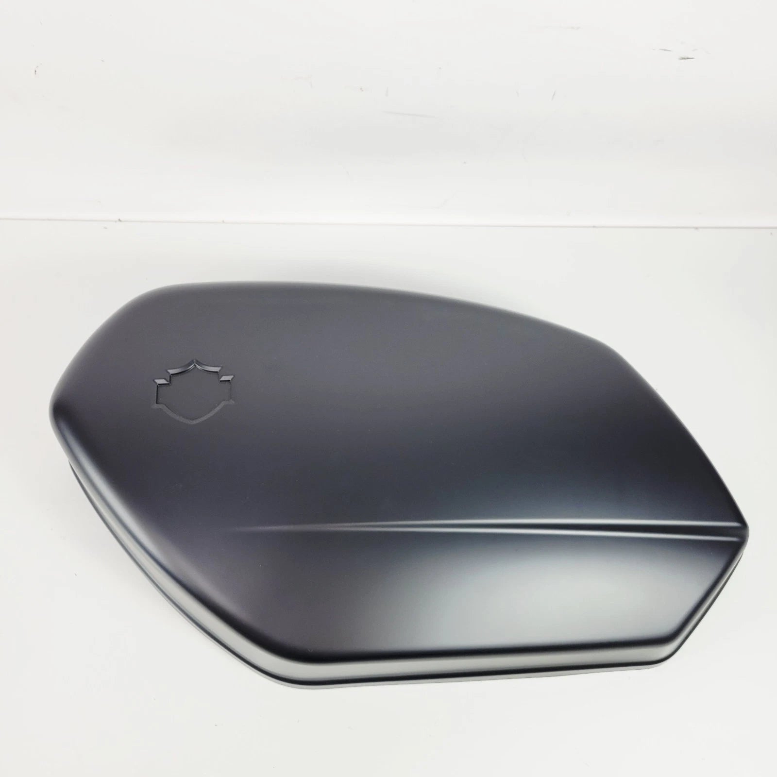 Left Side Saddlebag Shell for Harley Davidson FLSB FXLRST (OEM 90201577BYM)