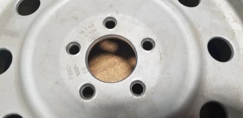 Spare Aluminum Wheel 16 x 4.5 for Lincoln Town Car (1998–2002)