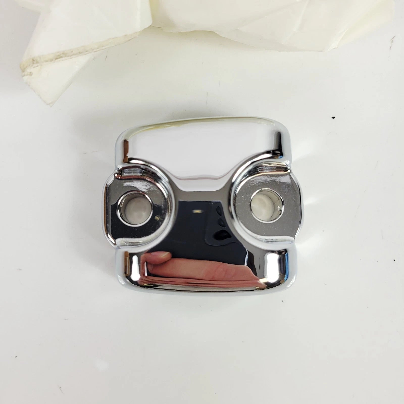 Genuine Chrome Handlebar Riser Clamp Cap for Harley-Davidson Softail (2007)