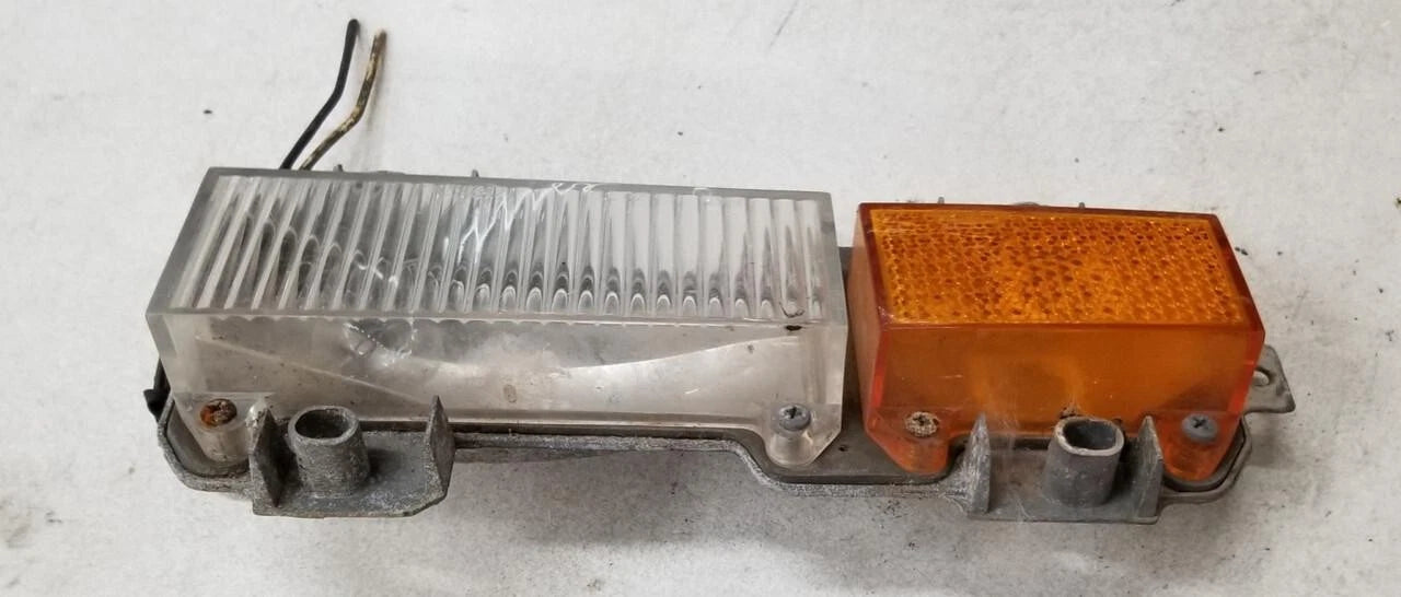 Front Side Marker Light Lamp LH for Ford Thunderbird (1973–1976)