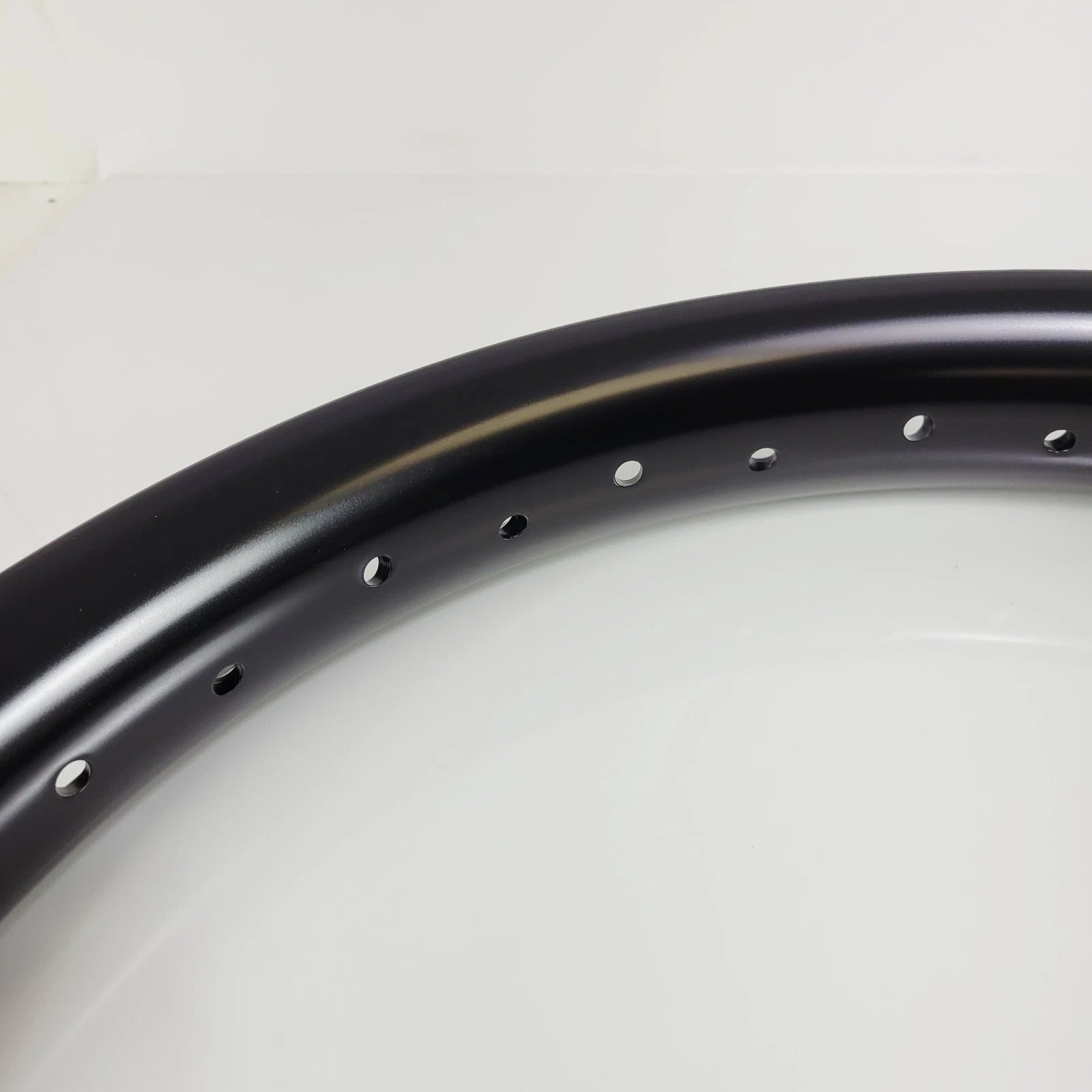 21x2.15 Rim Wheel for Harley-Davidson Blackline (OEM 55039-11) Black/Anodized