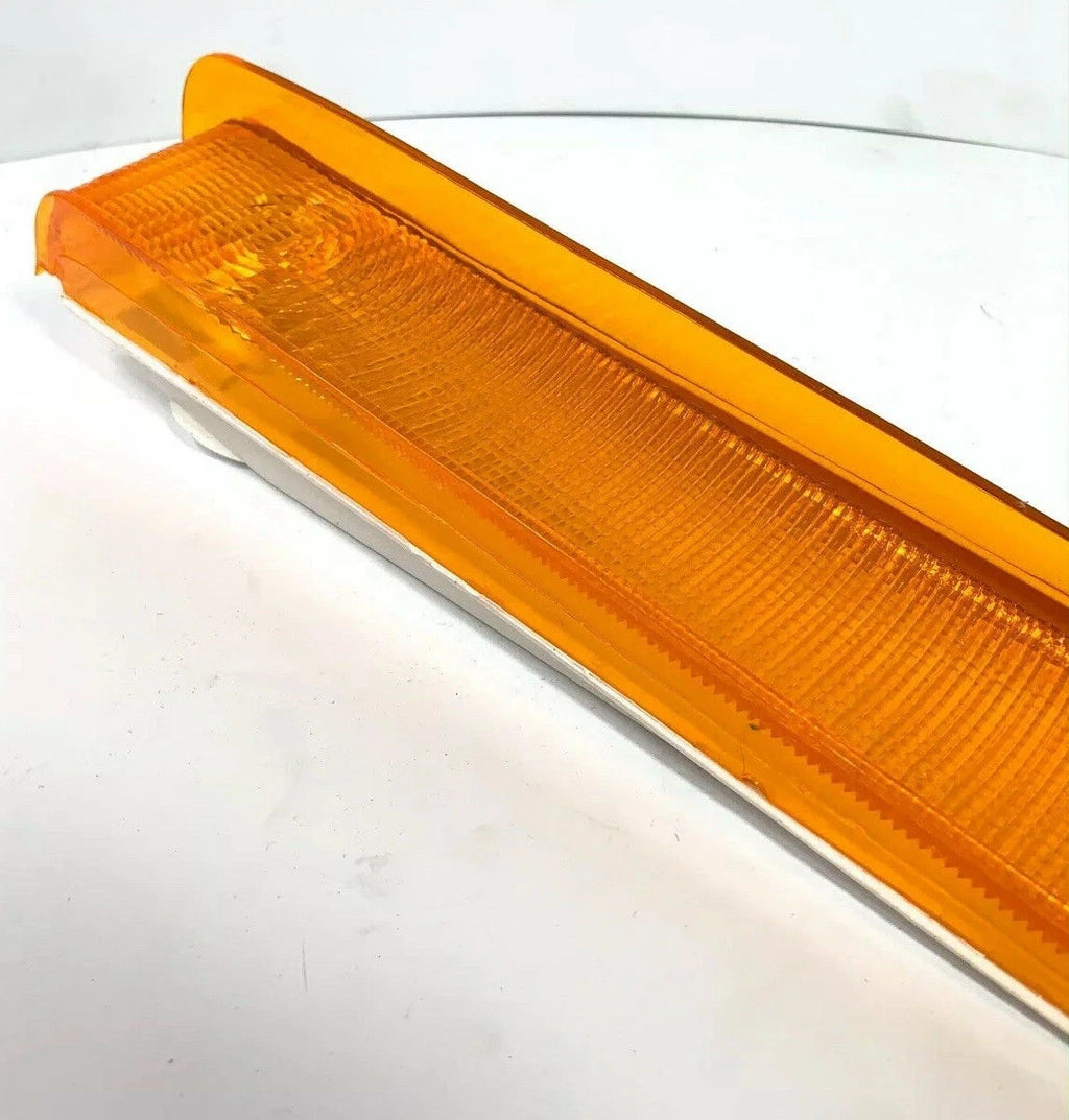 Front Right Park Signal Marker Light Replacement for 1978–1979 Ford Pickup