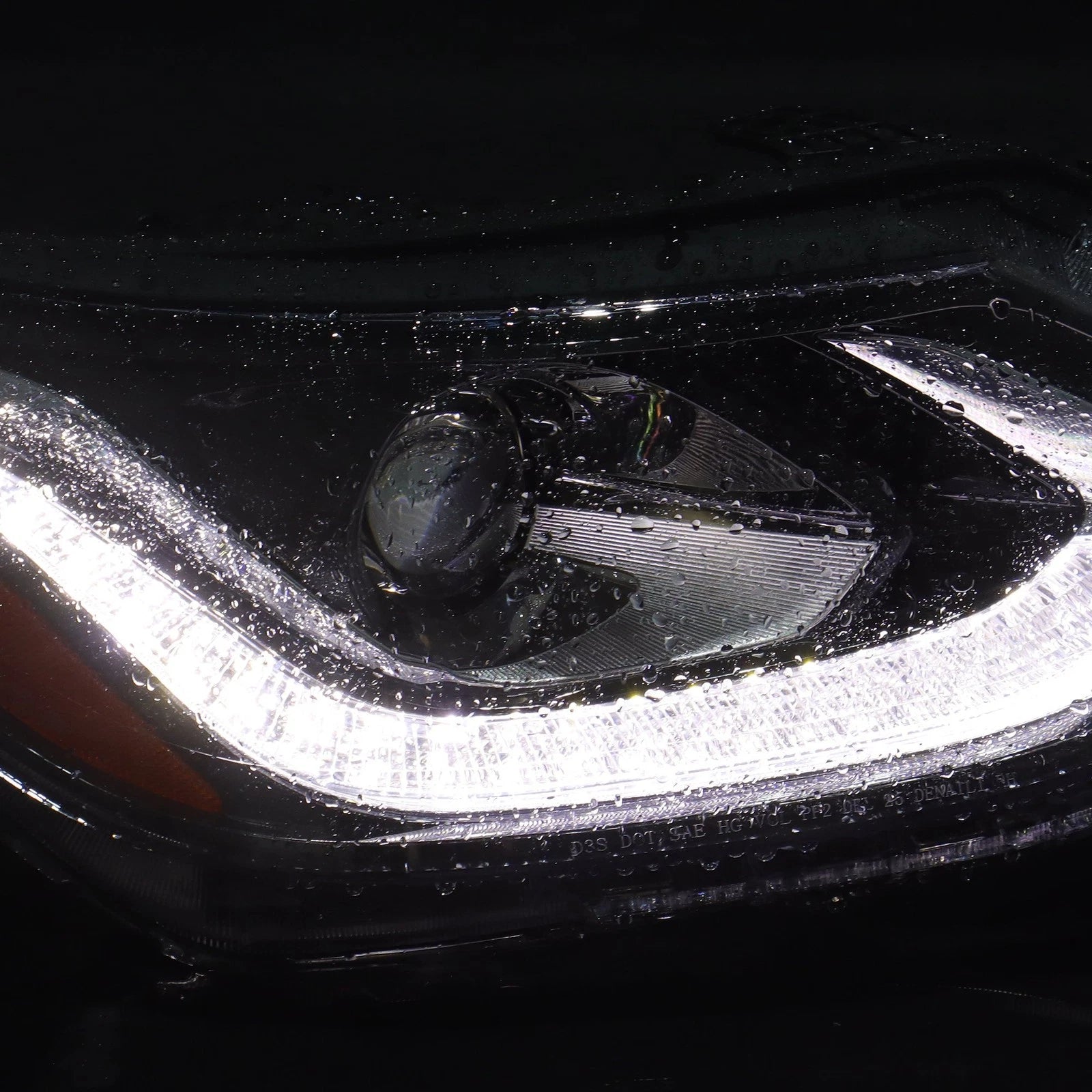 Headlight Assembly for Chevrolet Bolt EV (2017-2021) Xenon HID with LED DRL