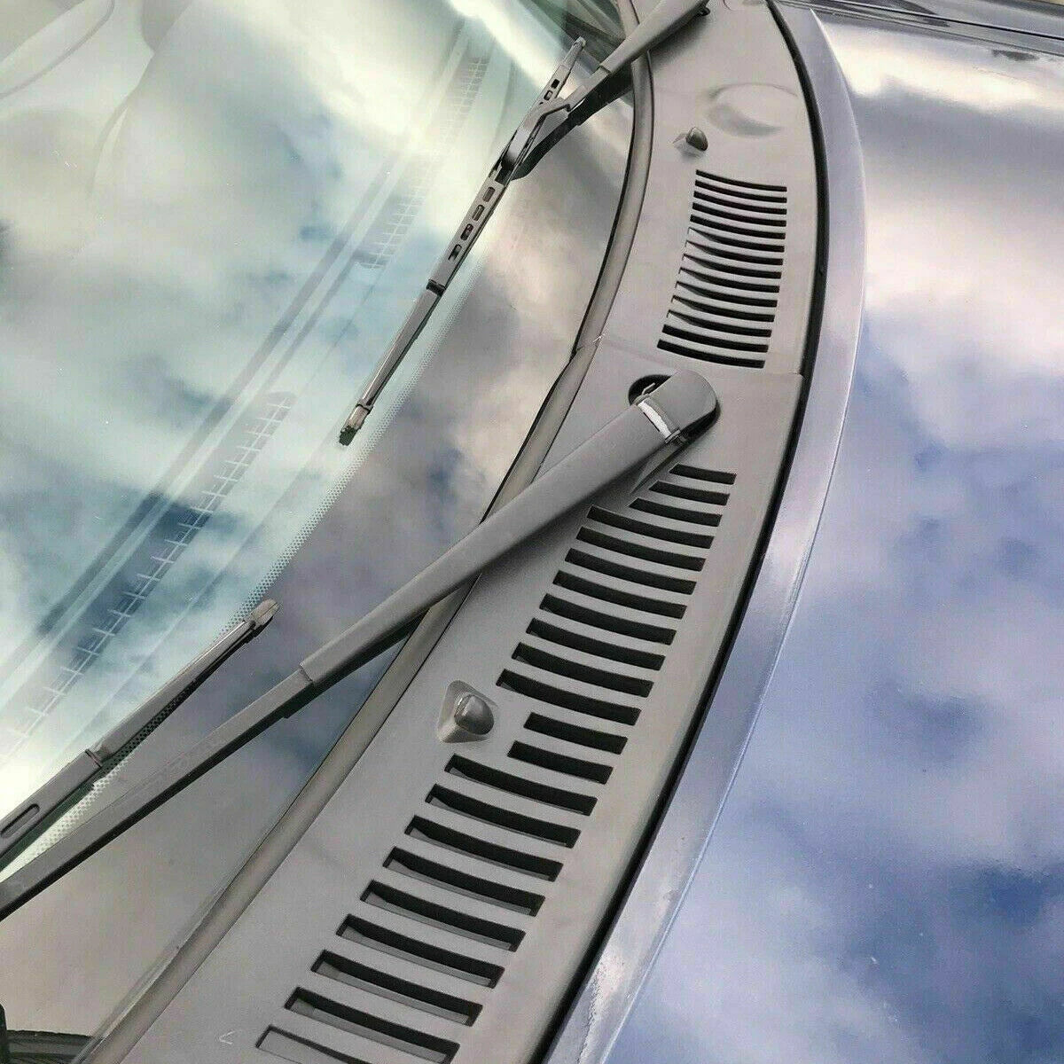 Improved Cowl Panel Vent Grille Hood for Ford Mustang (1999–2004)