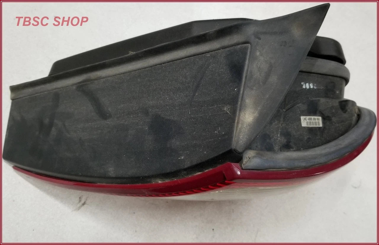 RH Tail Light for Jaguar XJR (1998–2003) LNC4900BB