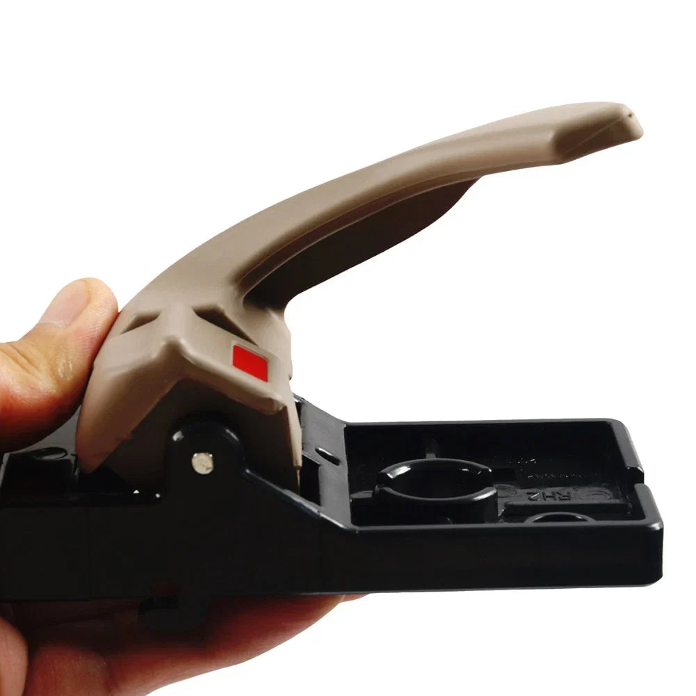 Right Side Interior Door Handle for Hyundai Tucson (2005-2009)