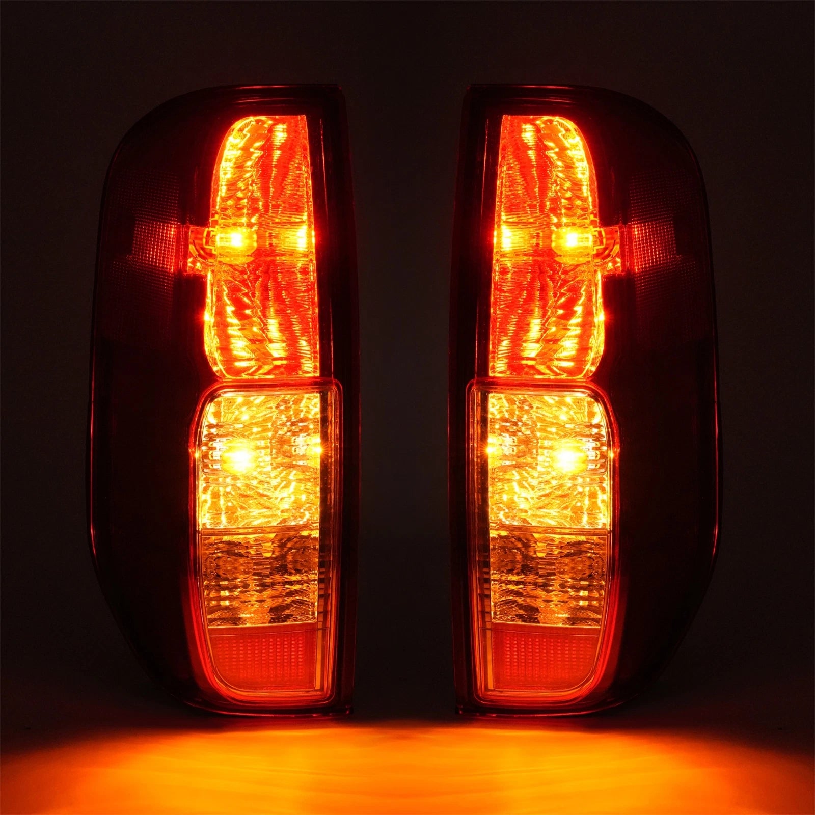 2X Tail Lights for Nissan Frontier (2005-2021) & Suzuki Equator (2009-2012)