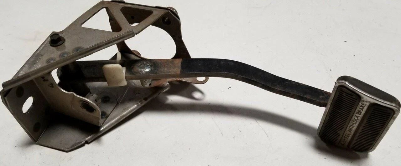 Brake Foot Pedal Assembly for Lincoln Mark VII (1990–1992)