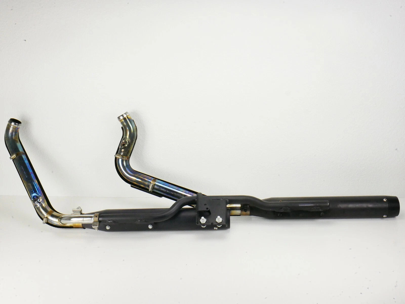 AKRAPOVIC Competition Exhaust System for Harley Softail (2007–2010)