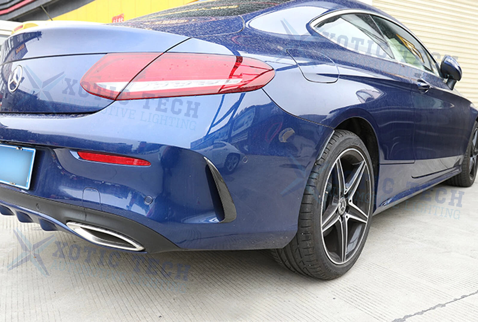 Carbon Fiber Rear Vent Spoiler Canard for Mercedes C-Class Coupe (2015-2021)