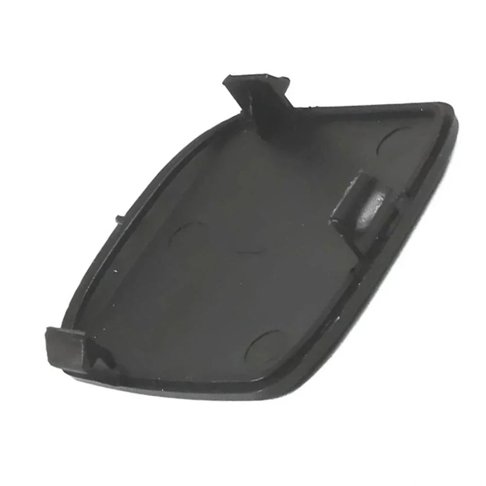 Rear Bumper Tow Hook Cover for 05-08 Ford Focus II (2005-2008)