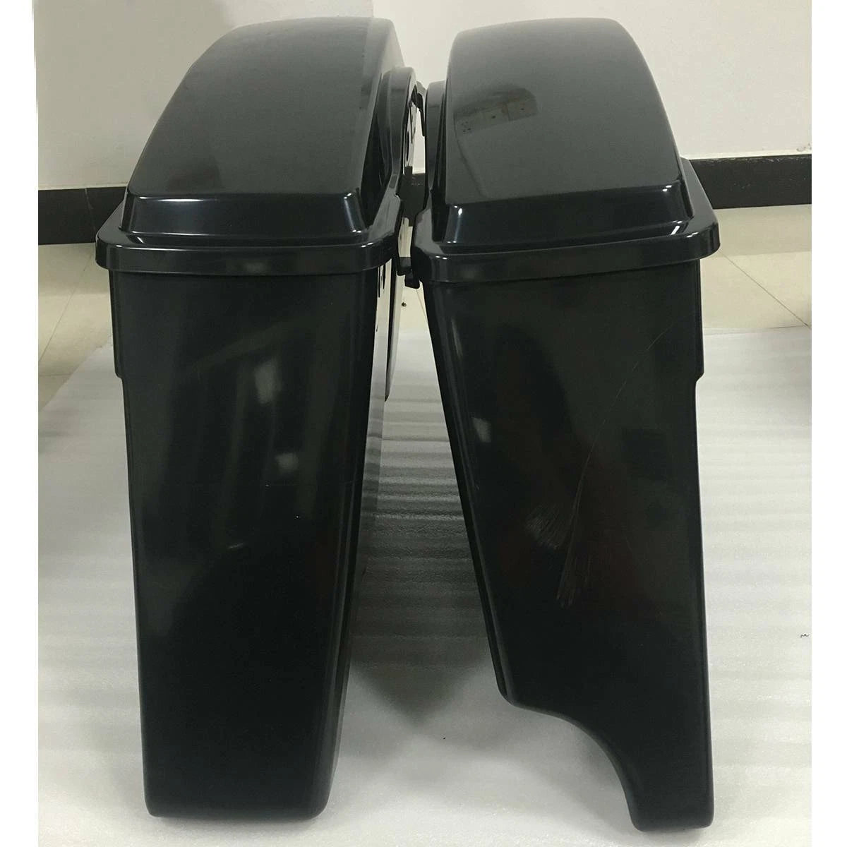 Stretched Extended Hard Saddlebags for Harley Touring (1993–2013)