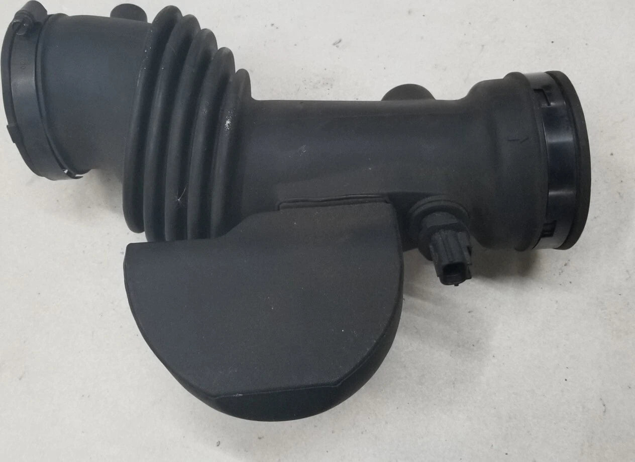 Air Intake Silencer Assembly XR8U-9F for Jaguar S-Type V6 (2000–2002)