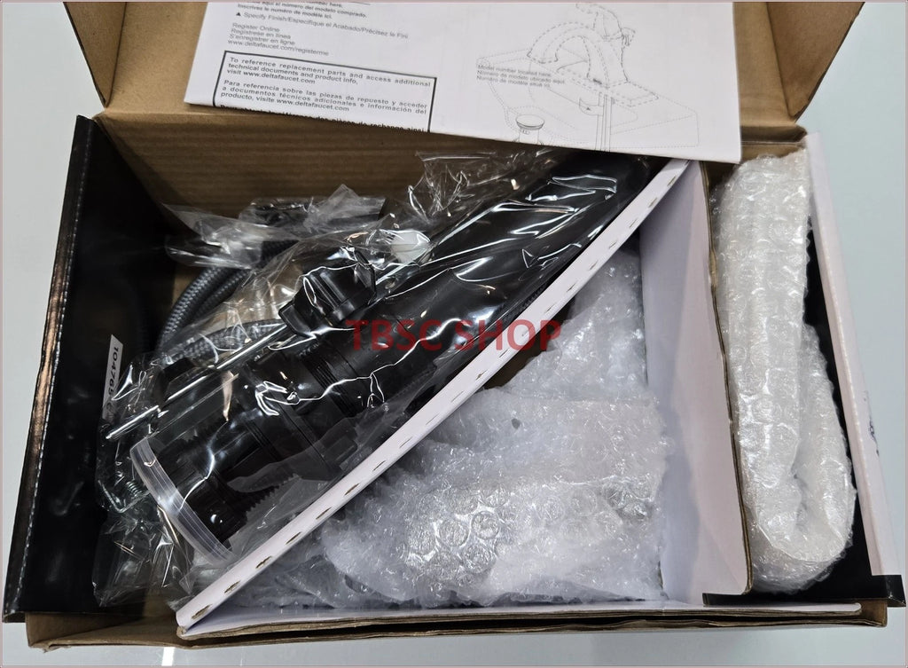 Delta Larkin 15890LF Single Handle Bathroom Faucet for (USED)