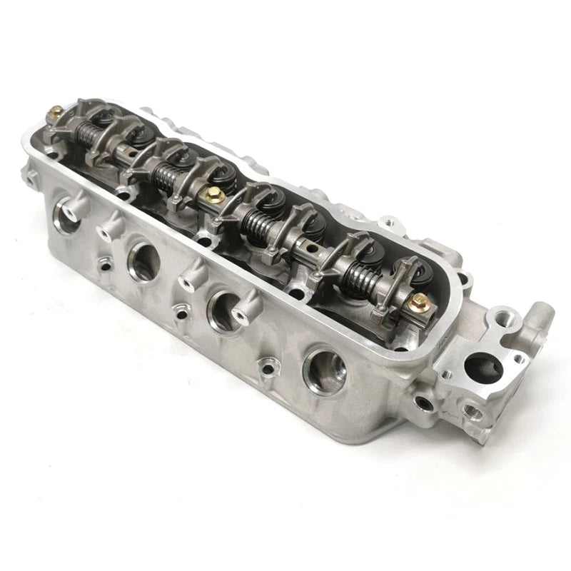4Y Cylinder Head W/Valves for Toyota Forklift 2TG20 2TG25 6FG 7FG 8FG (–)