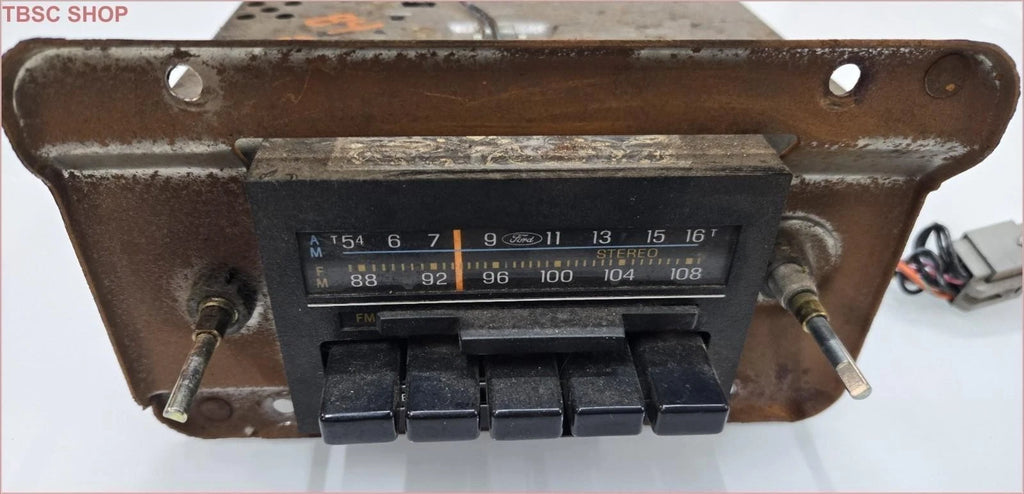 Radio Head Unit Receiver for Ford F150 F250 (1982–1984)