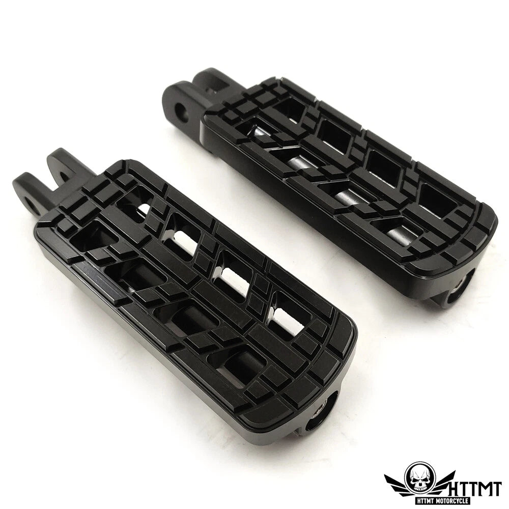 Dominator Highway Footpeg Mount for Harley FXBB FXBR FXBRS FXLR (2018–2023)