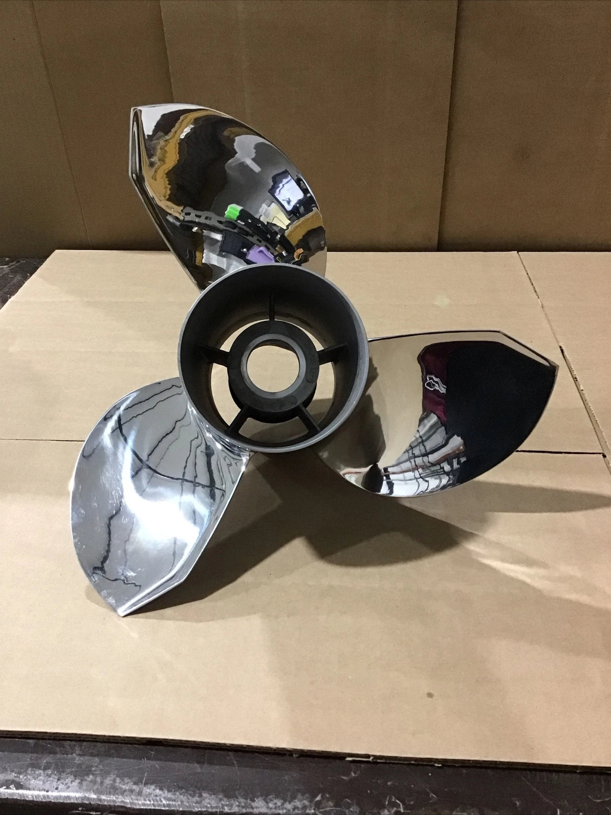 Ballistic 3 Blade Propeller 13 3/4 x 17P for Michigan Wheel (933517)