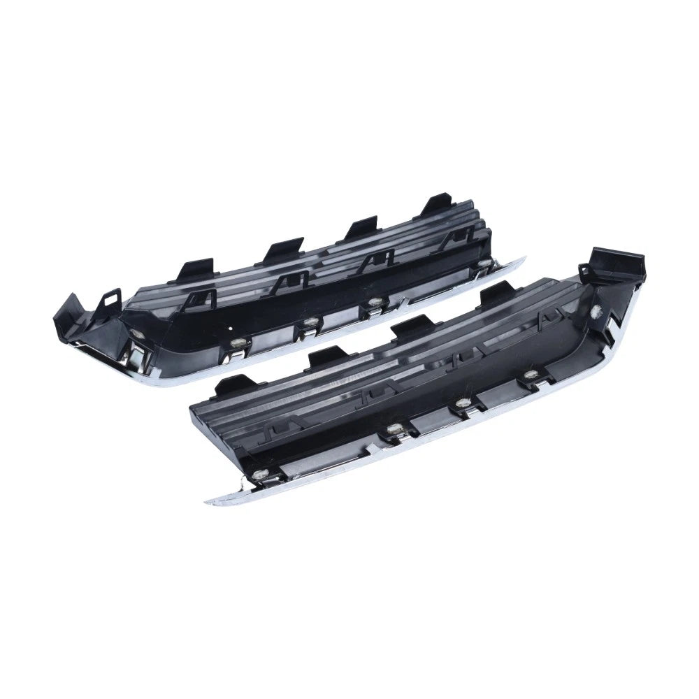 1 Pair Front Lower Bumper Grille Fog Light Cover for Cadillac CT6 (2016–2018)