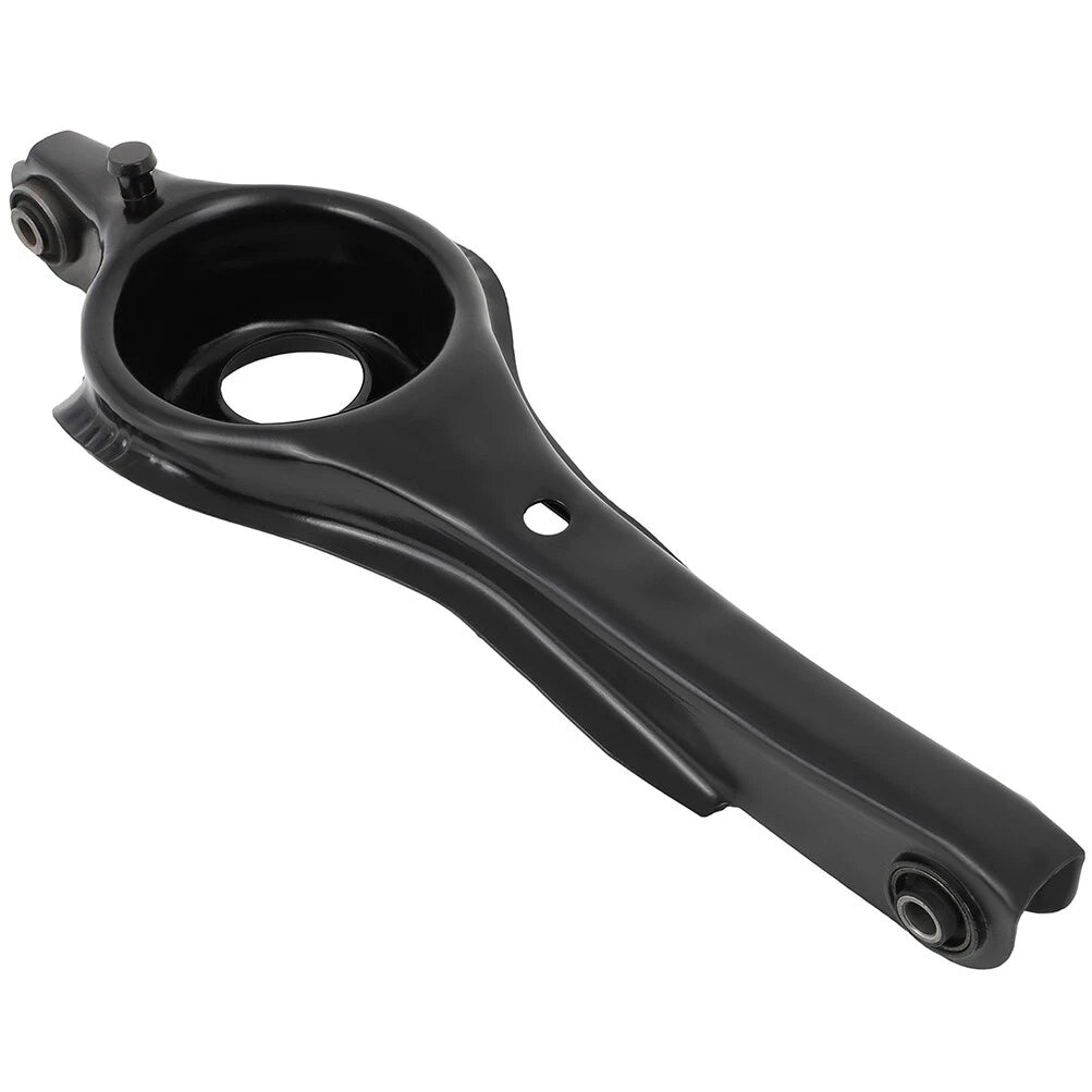 Set of 2 Rear Lower Control Arms for Ford Focus (2000–2011)