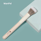 Makeup Blush Brush - Pink Soft Synthetic Bristles, Wooden Handle 19x4x4cm