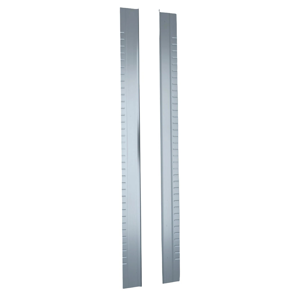 Set of 2 Slip On Rocker Panels for GMC Sierra/Chevrolet Silverado (1999–2007)