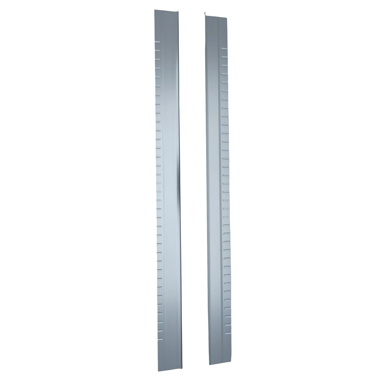 Set of 2 Slip On Rocker Panels for GMC Sierra/Chevrolet Silverado (1999–2007)