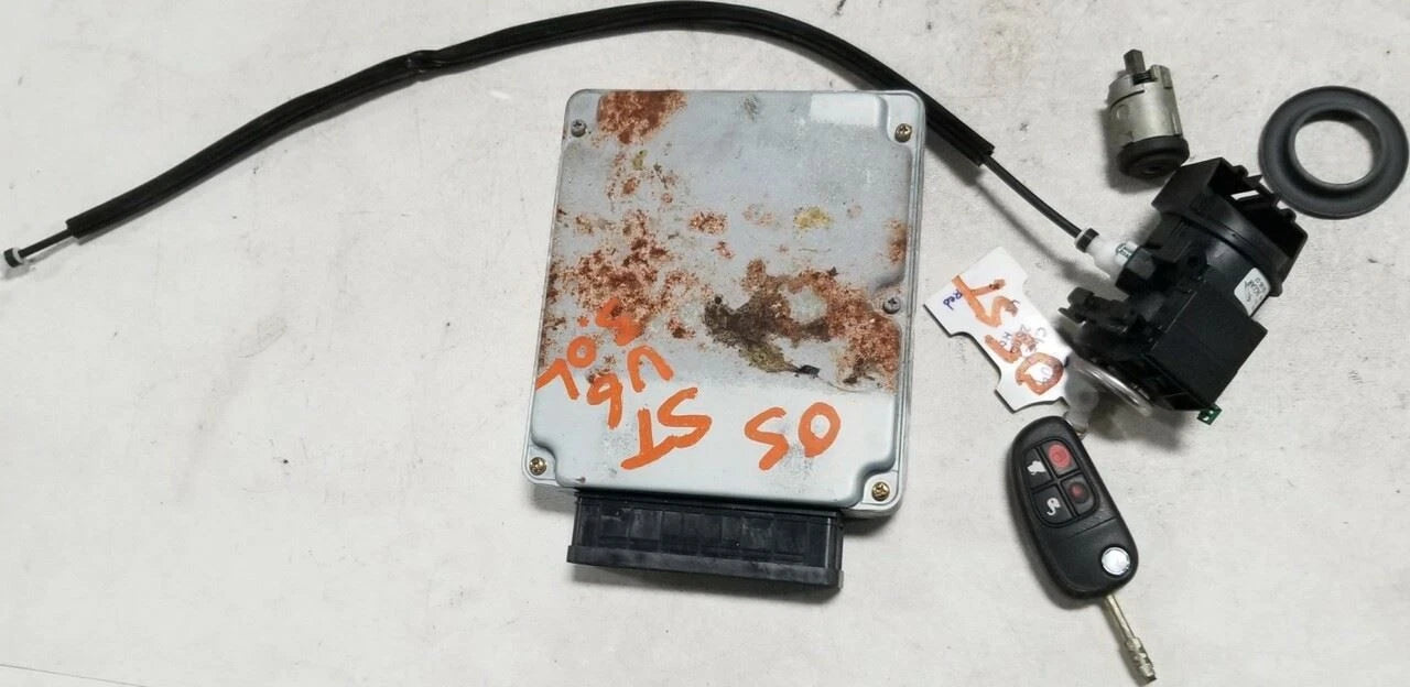 Ignition Cluster ECM with Key for Jaguar S-Type V6 3.0 (2005) 4R83-10K975-BA