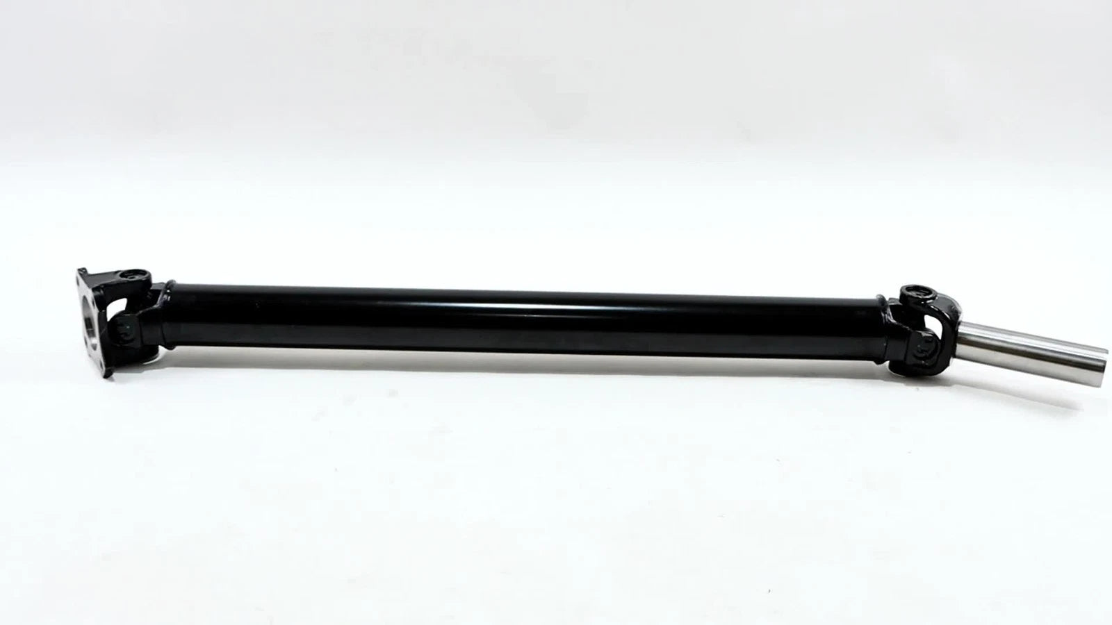 Driveshaft Assembly for Nissan Pathfinder (2005-2012)