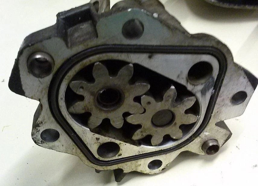 High Flow Oil Pump for Ford Thunderbird SC (1994–1995) F4SE-6604-BB