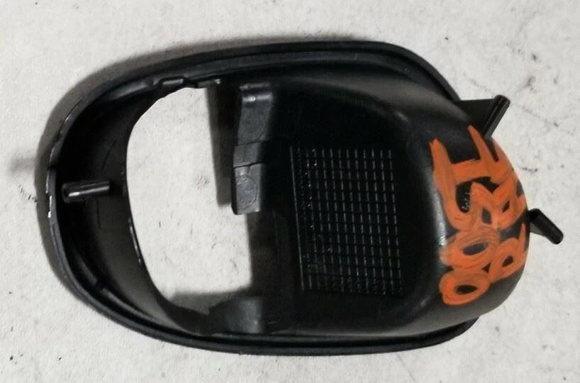 RH Door Panel Handle Cup Insert for Jaguar S-Type (2003–2008)
