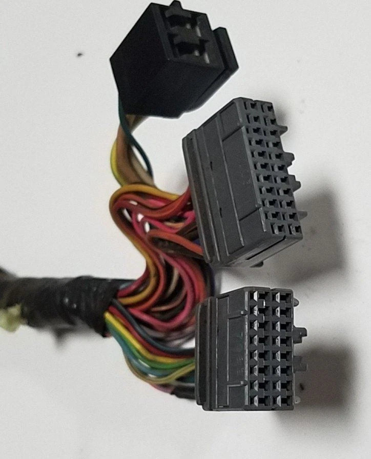 Keyless Entry Computer Harness Pigtail for Lincoln Mark VIII (1997–1998)