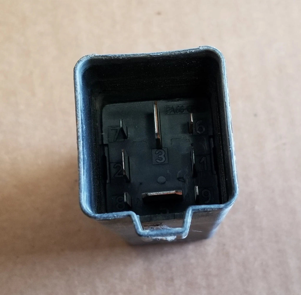 Radiator AC Fan Relay LJA6702AA for Jaguar XJ8 XJ8L XJR VDP (1998–2003)