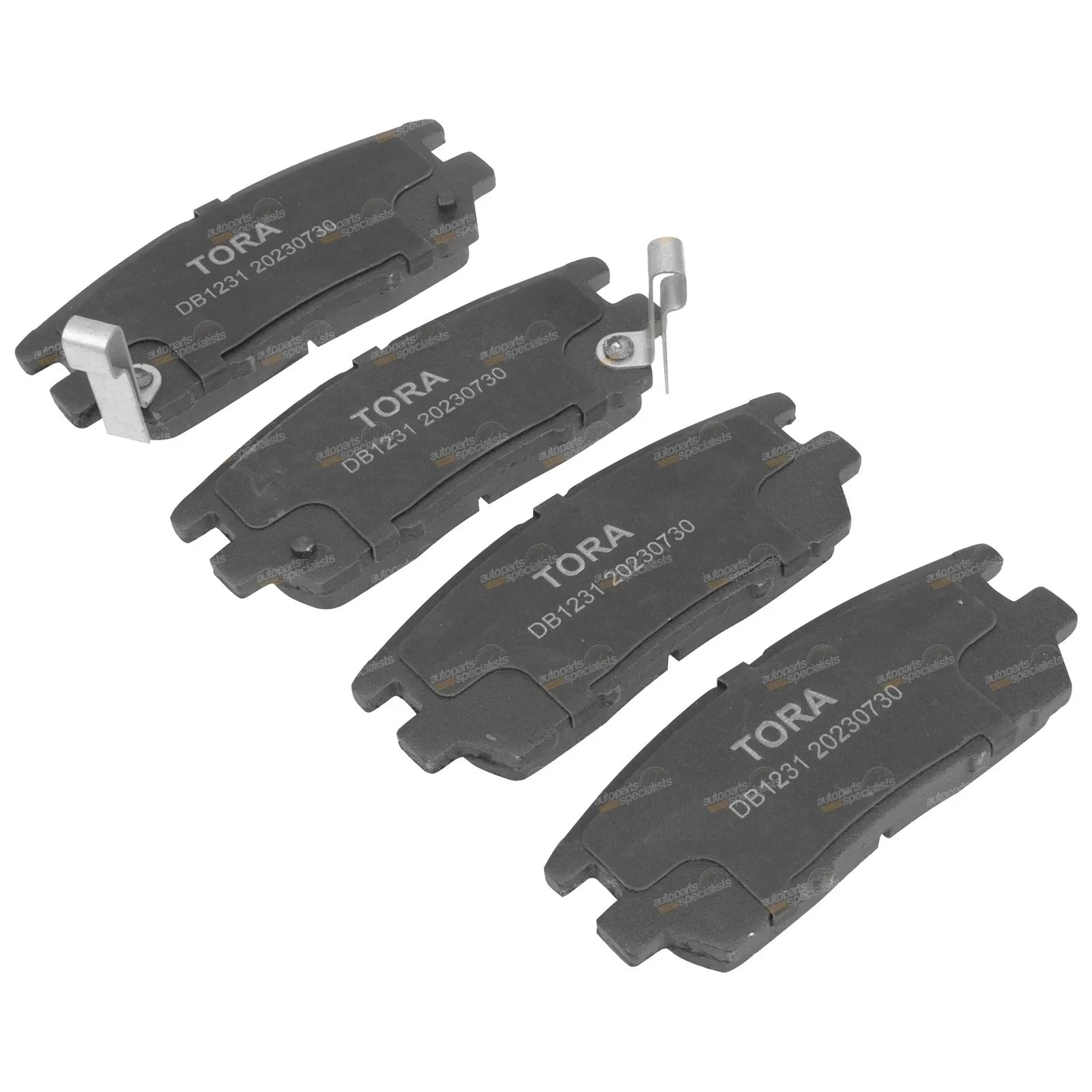 4x4 Rear Disc Brake Pads Set for Mitsubishi Verada (2000 - 2005)