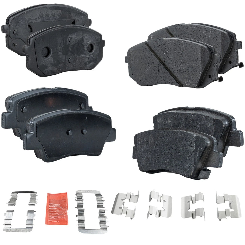 Set of 4 Ceramic Brake Pads for 2015 Hyundai Sonata